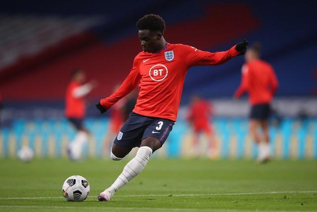 台上的竞争 台上的竞争