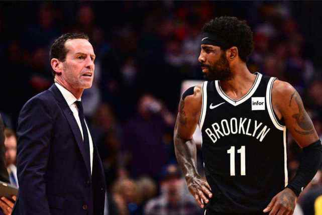 每位球员都 每位球员都