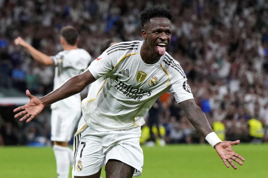 的角度看 的角度看